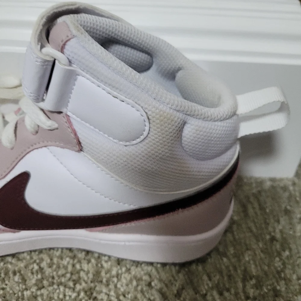 Nike Big Girls Court Borough Mid 2 Casual High-Top Sneakers White & Pink Sz 6.5Y